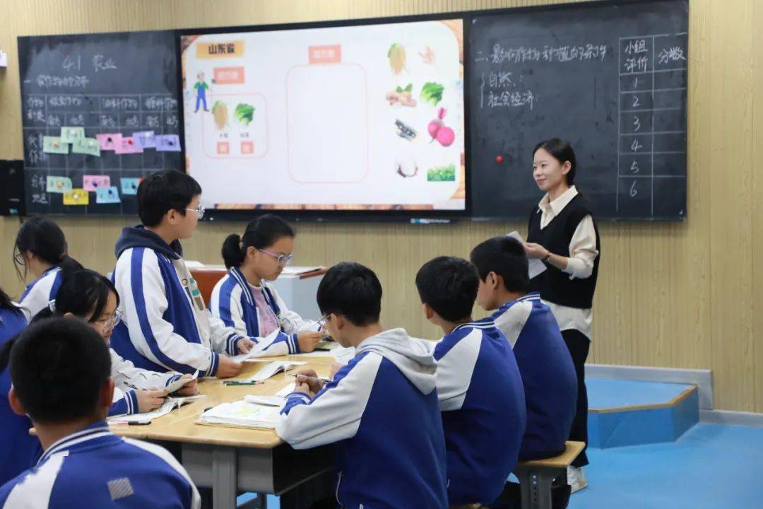 领航先行】张申齐鲁名校长领航工作室成员到红河镇中学开展联合教研