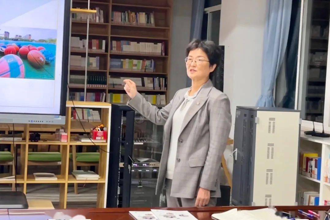 向上滑动阅览在听张明明老师的分享时,我最大的感受是理课教学中需要