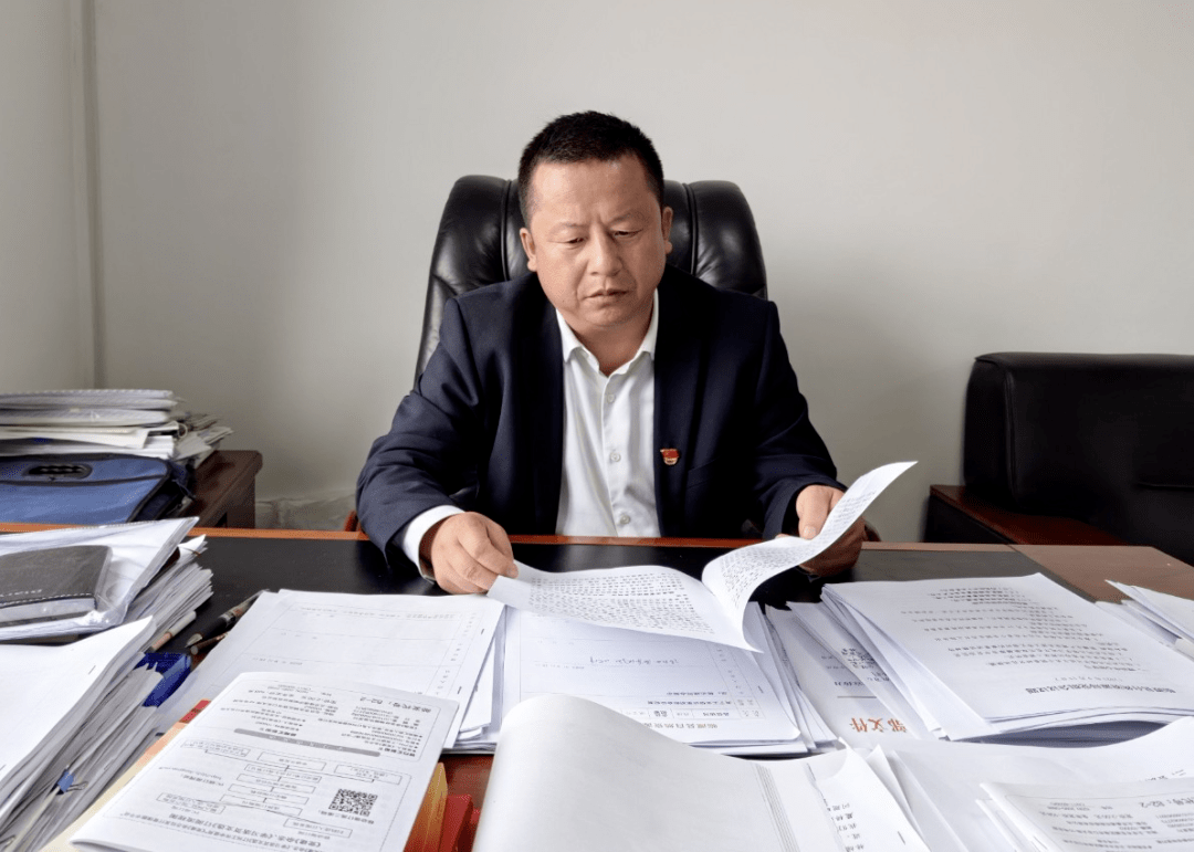 【党组织书记谈落实】杨志成:履职尽责勇担当 踔厉风发启新程