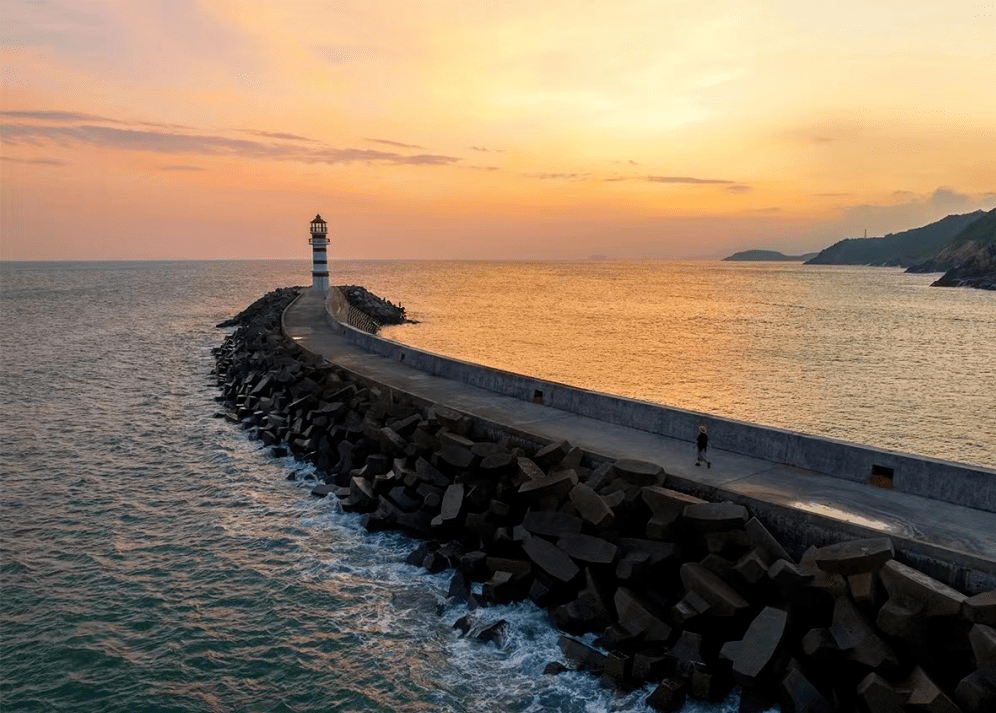 来万宁,邂逅海上最美灯塔!