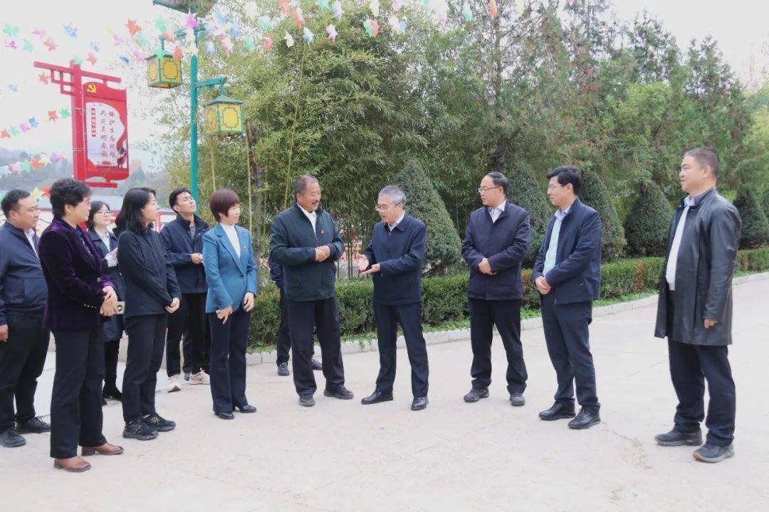 先后来到成县店村镇新村,沙坝镇杨坝村,就成县推行陇南民事直说1234