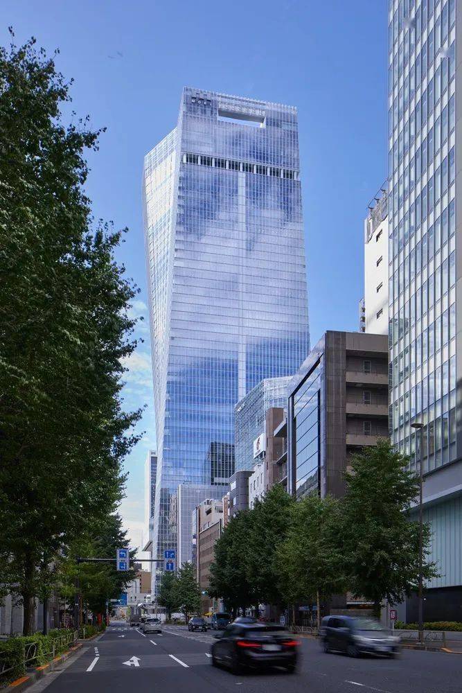 建筑| oma在日本的首座摩天大楼正式落成_塔楼_东京_mori