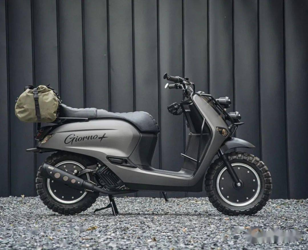 不过这些对于我们国内改装爱好者来说就比较难了,因为这部本田giorno