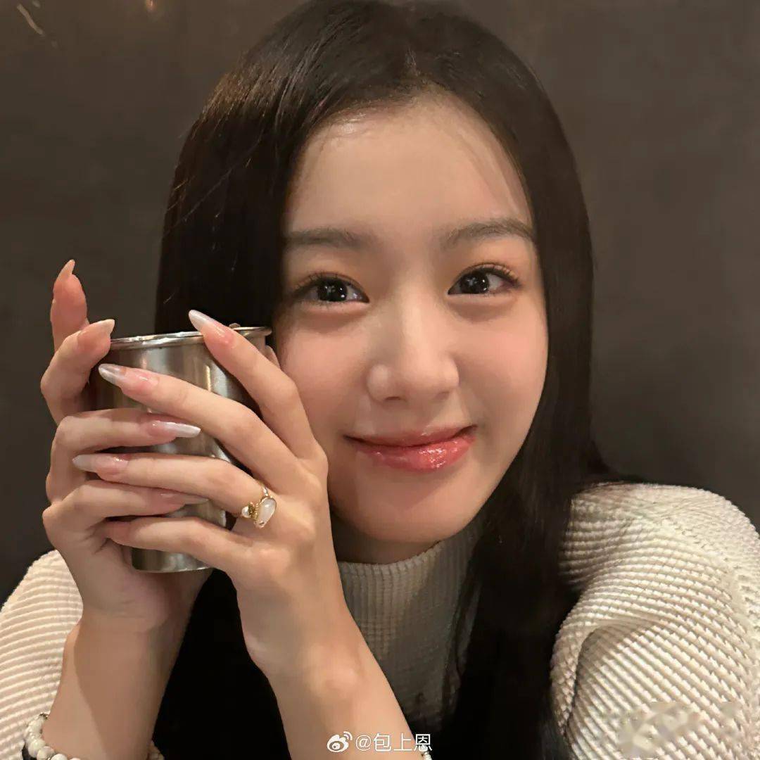 《装腔启示录》爆红,全网跟着她学反职场骚扰