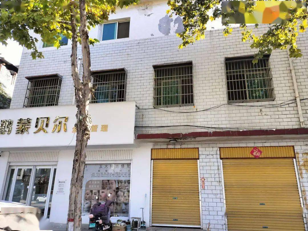 方城百信广场西门门面出租!