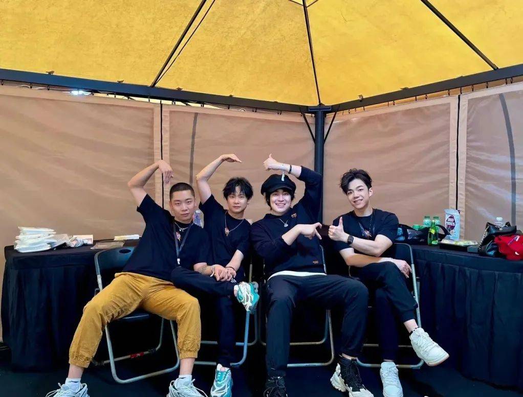 白鲨jaws「ready4thejaws」世界巡演正式启航!_演出_音乐_创作