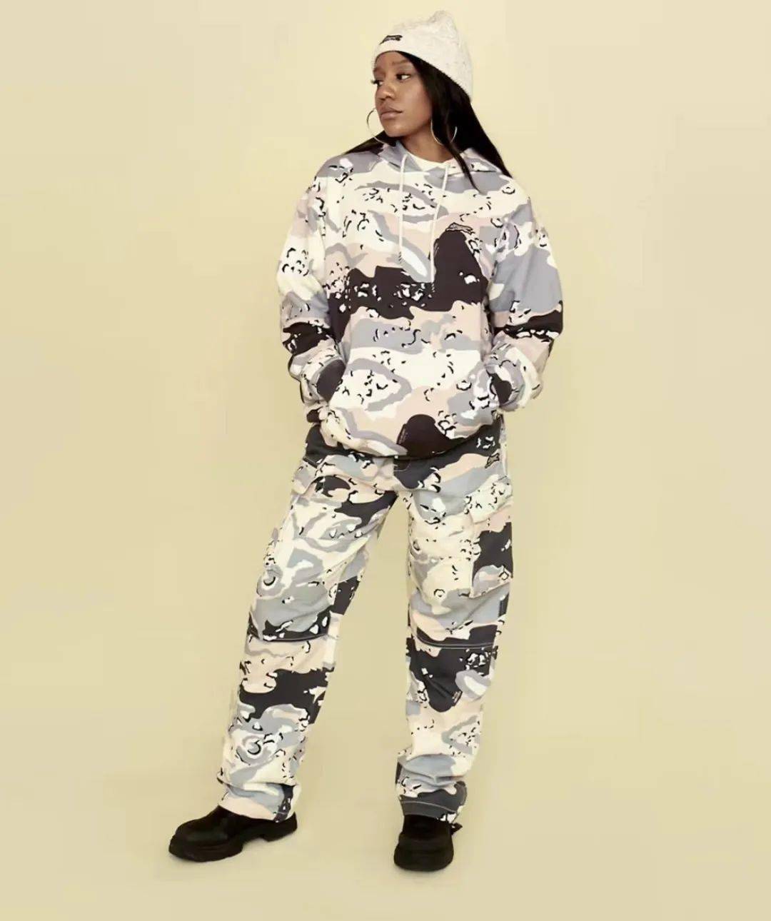 菲董出品除了lv还有它,bbcicecream冬季drop1_品牌_微博_奶油色