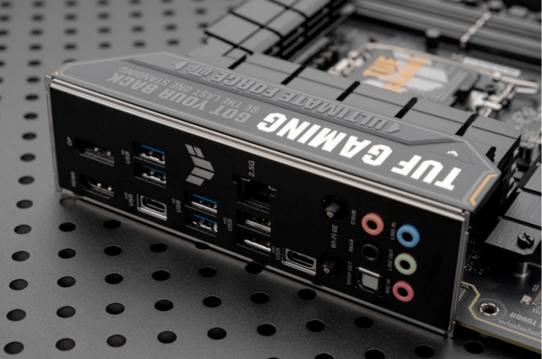 火力更猛的全能大板!华硕tuf gaming z790-pro wifi主板测评_供电_接