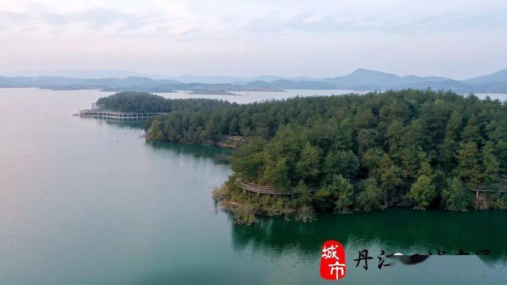 170米高水位的丹江口如意岛,有在水上行走的感觉!_家乡_视频_全屏