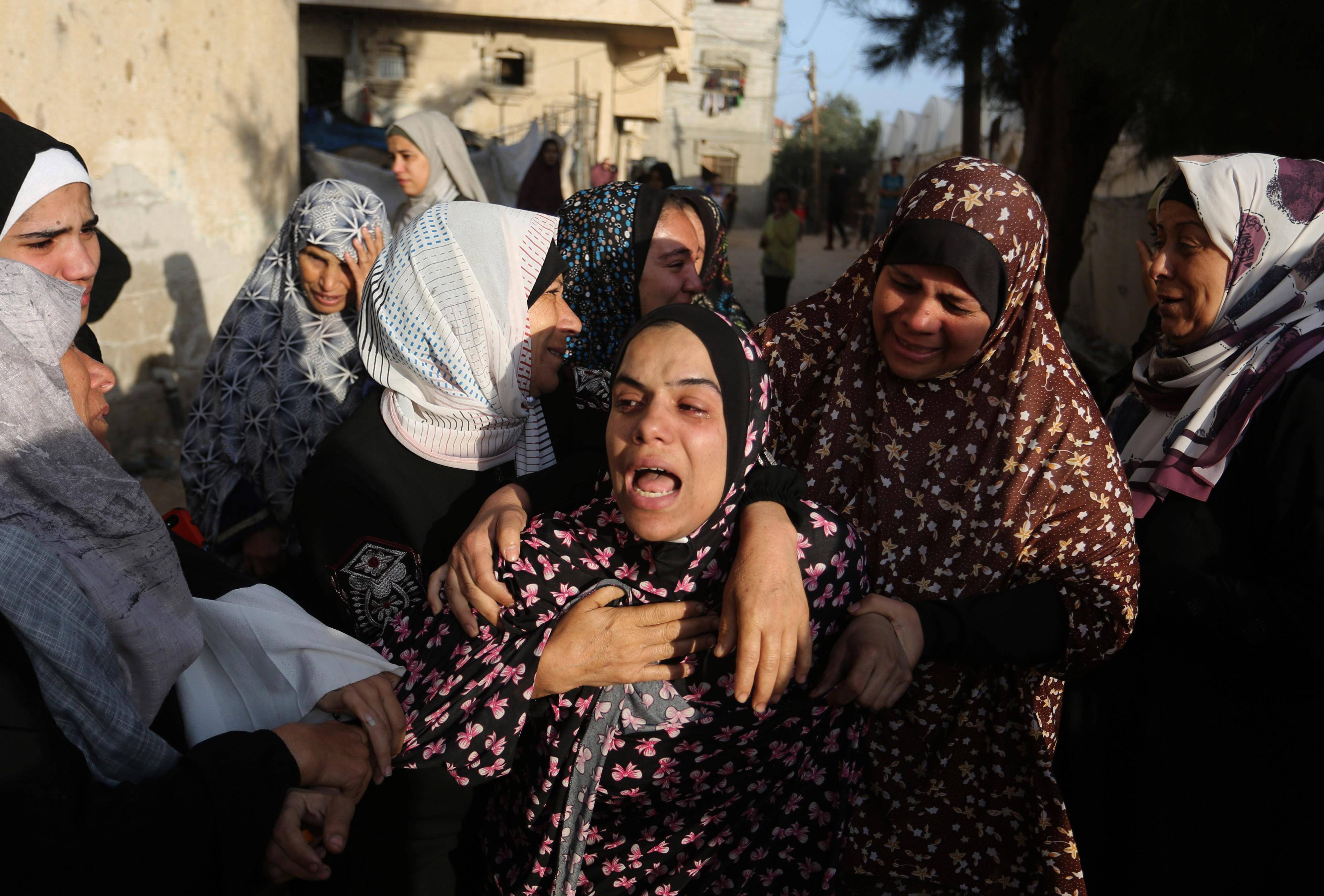 加沙地带卫生部门：以色列袭击造成加沙平民死亡人数已升至18608人 - 2023年12月13日, 俄罗斯卫星通讯社
