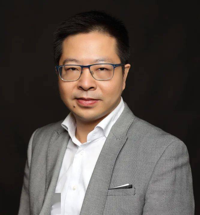 张颂华上海大剧院艺术中心党委书记,总裁上海大剧院院长胡喆上海久事