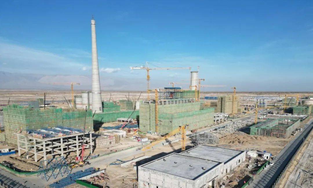 近日,由天辰公司承建的新疆新冀能源项目相继完成煤浆制备,造粒塔