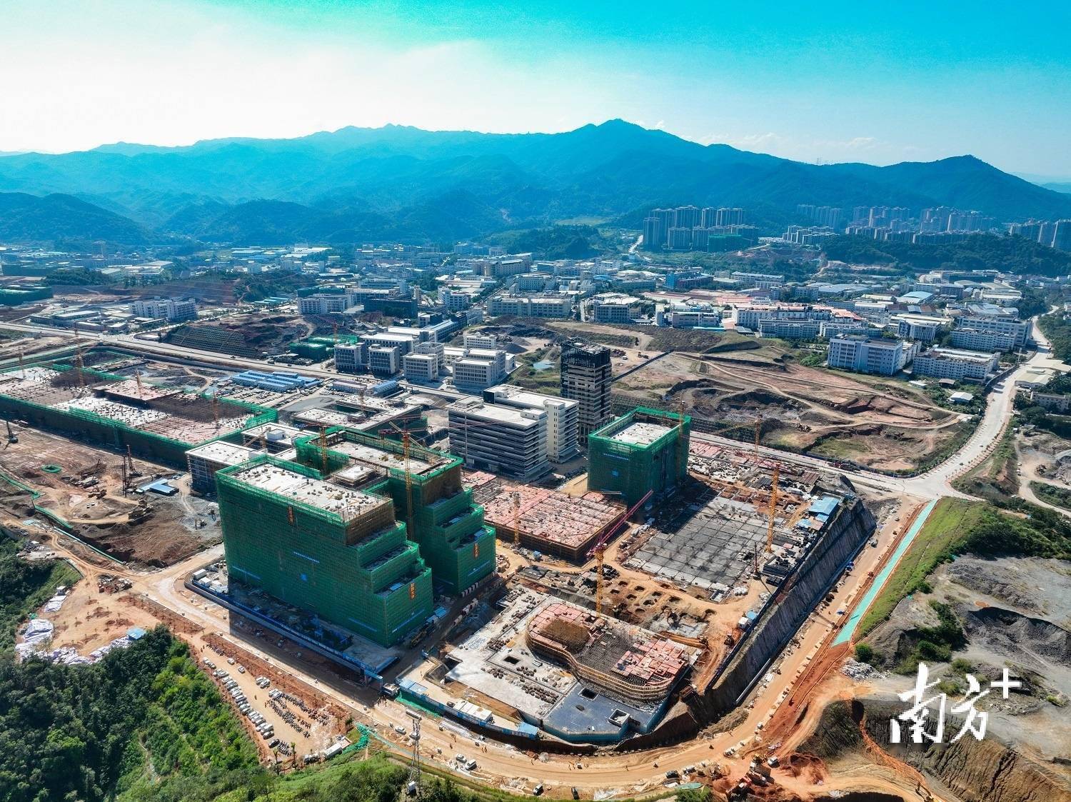 梅江区:共叙桑梓情 共谋发展计_老街_大会_梅州