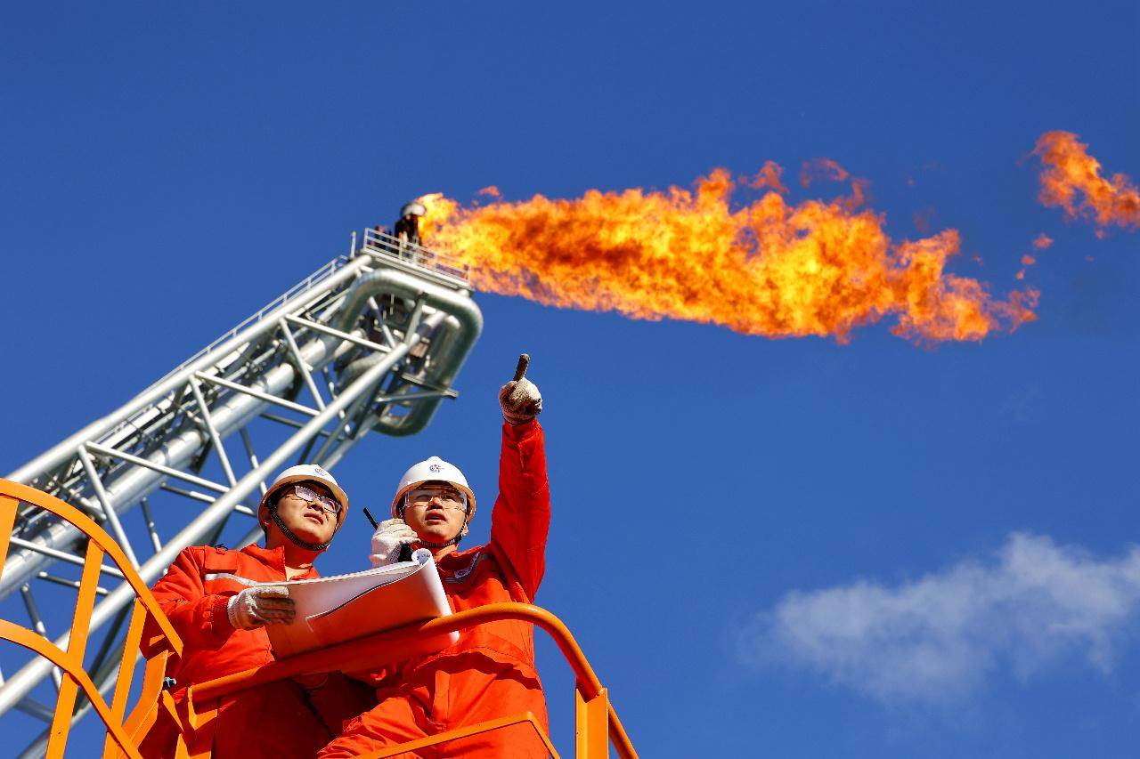 渤海首个千亿方大气田Ⅰ期开发项目投产