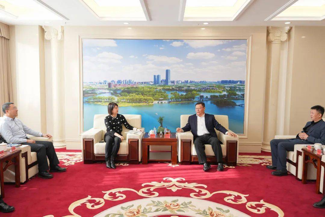 华景斌会见科大讯飞吉林公司董事长杨文杰_发展_新区_长春