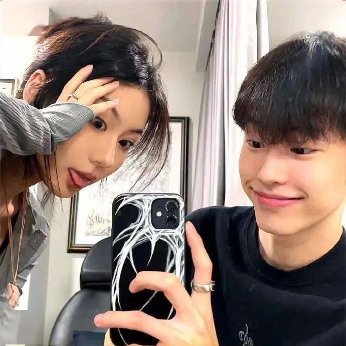 情头| 风格不被定义_宇宙_美人_都会