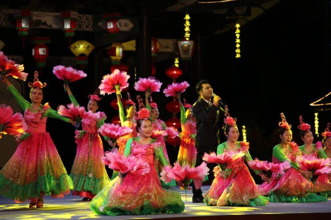 歌舞《新篇十大姐》△歌舞《永和新貌》△歌舞《小河湧唱二十大》在