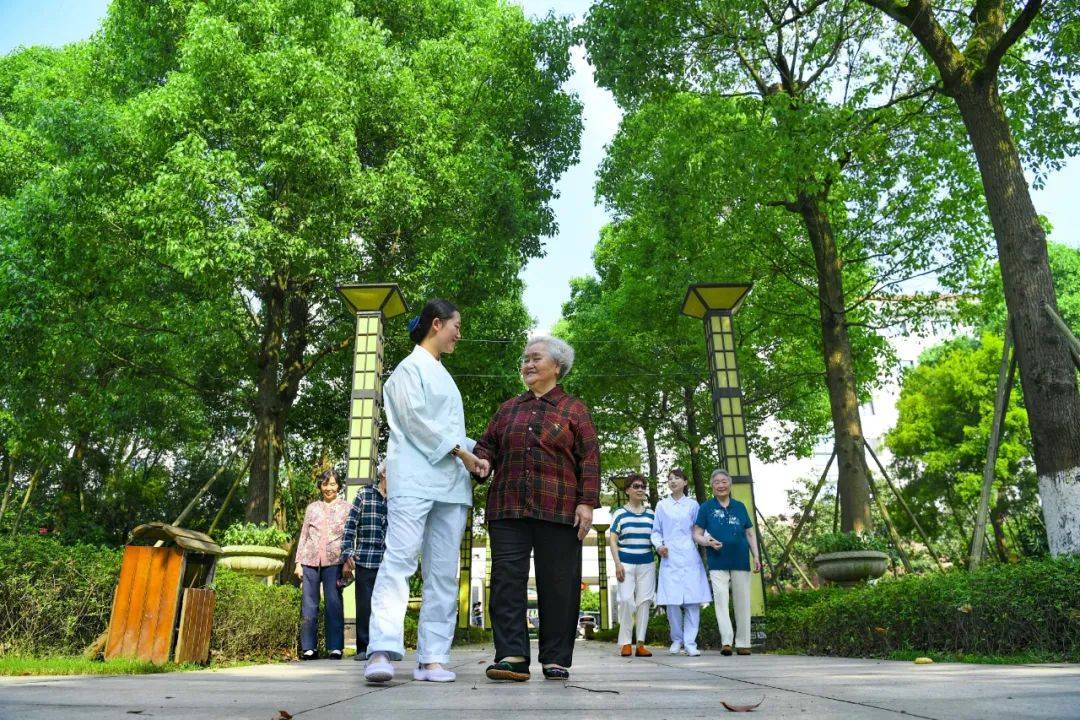 守护大平安】璧山:打造养老服务圈 提升老人幸福感_机构_社区_发展