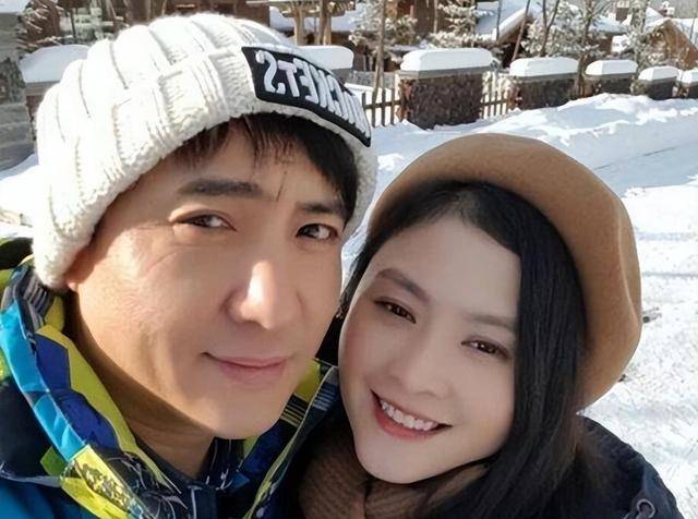 并非真实态度,但沈腾所展现出来的冷漠和年龄笑话被部分观众解读为对