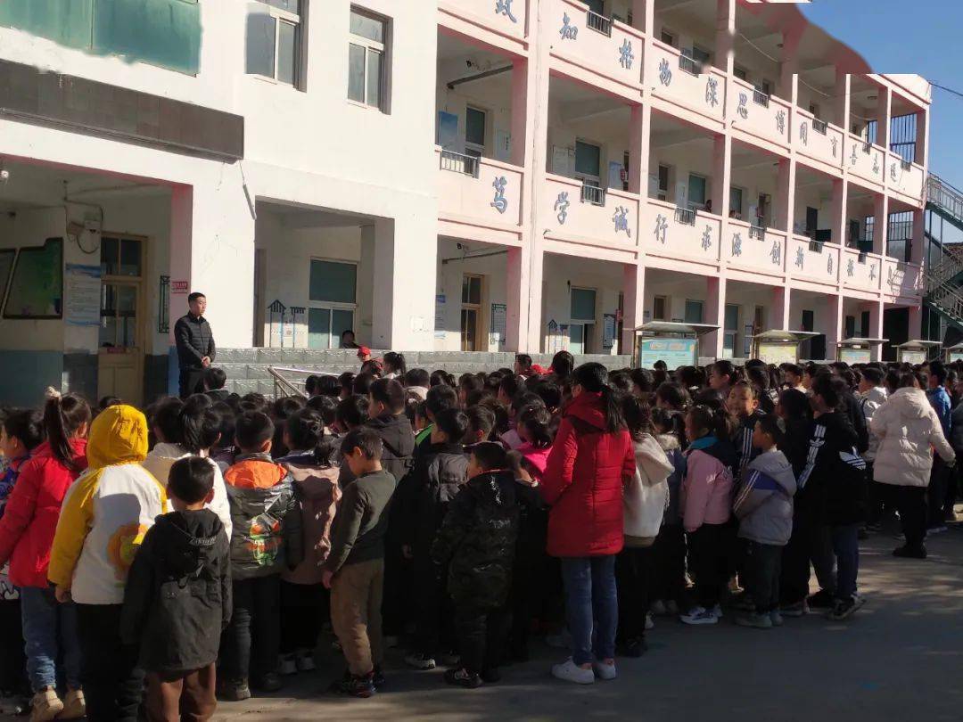 单屯中心小学:做诚信学生 建诚信校园_之本_活动_社会