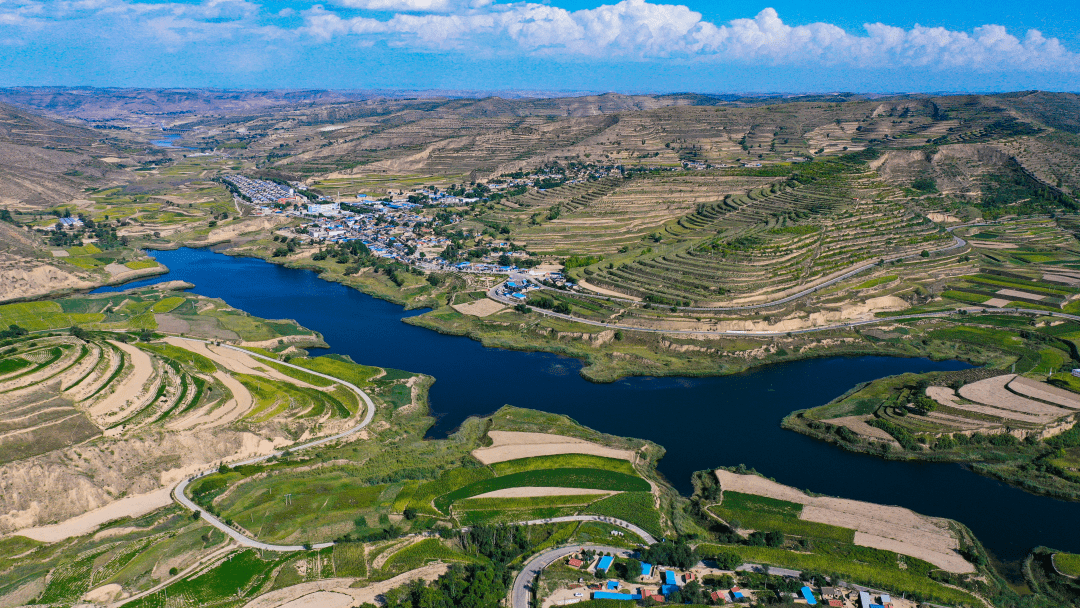 宁夏西吉县"拍最美梯田·看山乡巨变·促乡村振兴"全国摄影作品展暨农