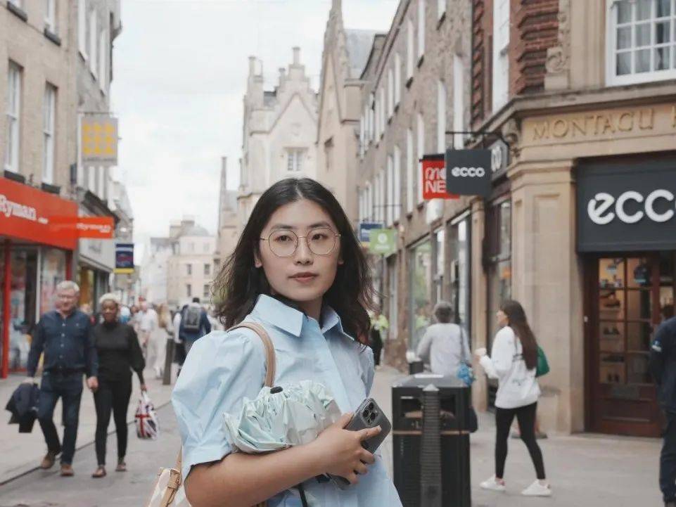 英歌赛十强选手介绍之——董小菁|sis 英歌_决赛_us_bulbul