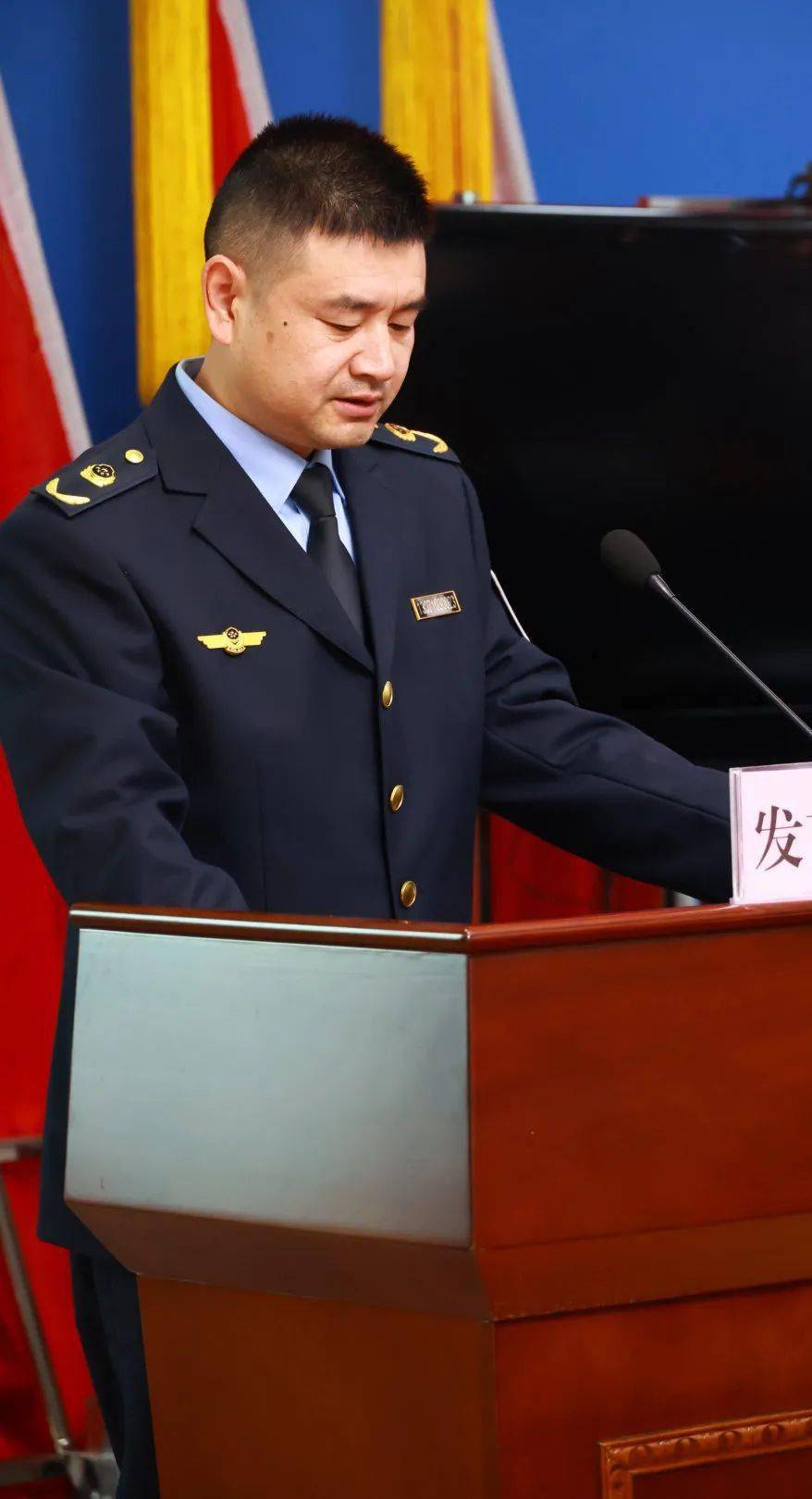 南平市政和县市场监管局召开全县市场监管干部"三懂四要"高效服务民营