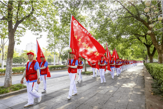 健身队队旗图片图片