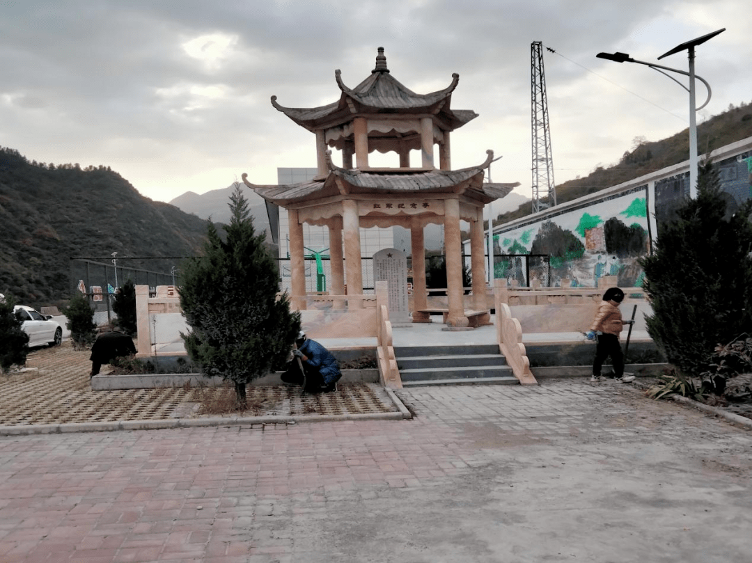 多措并举助推村庄清洁行动见成效_工作_垃圾_白水江镇