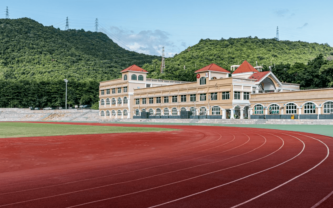 技师学院篮球场三亚市第一中学体育馆上海外国语大学三亚附属中学体育