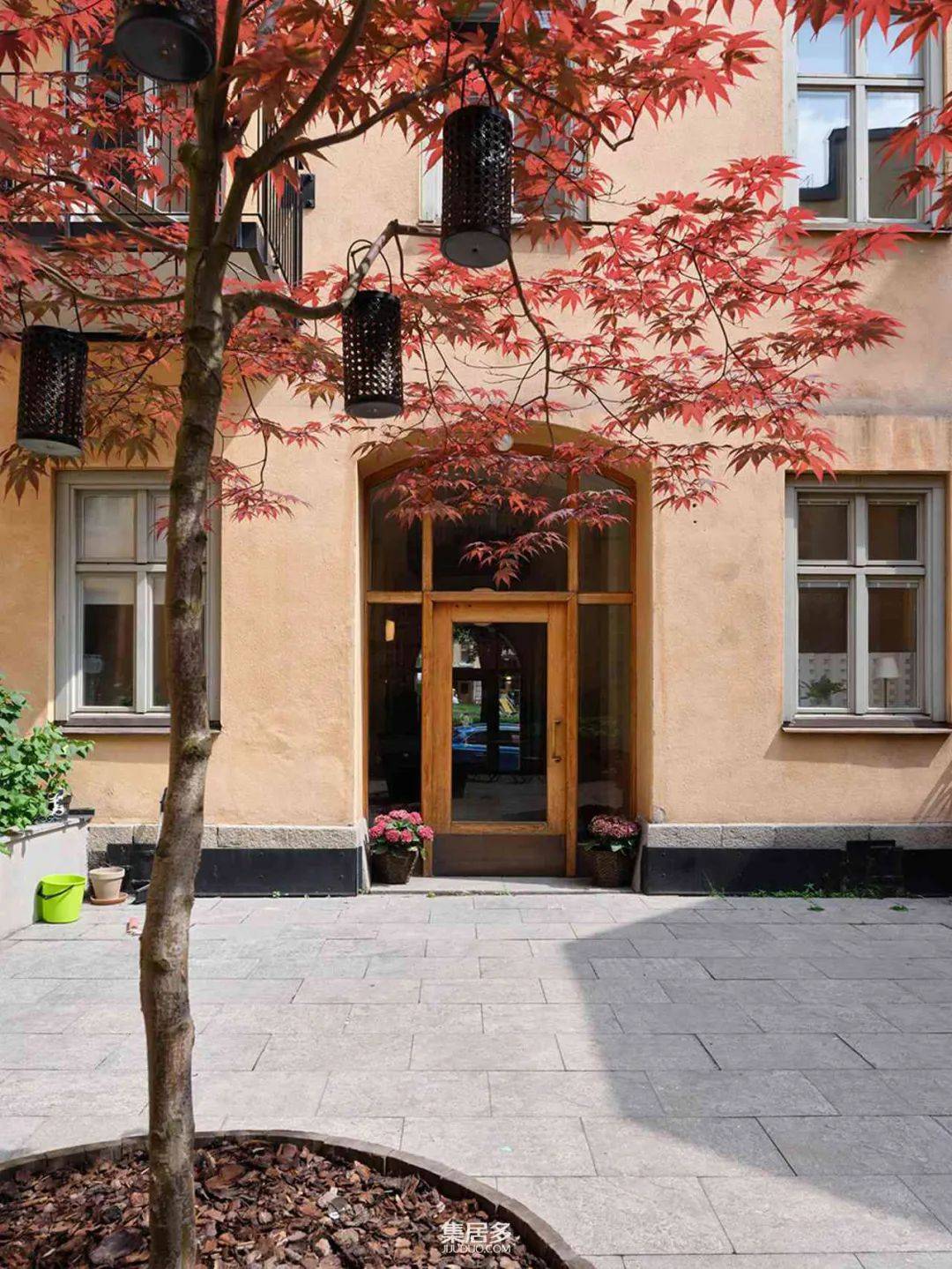 哥德堡公寓:窗外公园美景,室内舒适温馨_的设计_装饰_空间