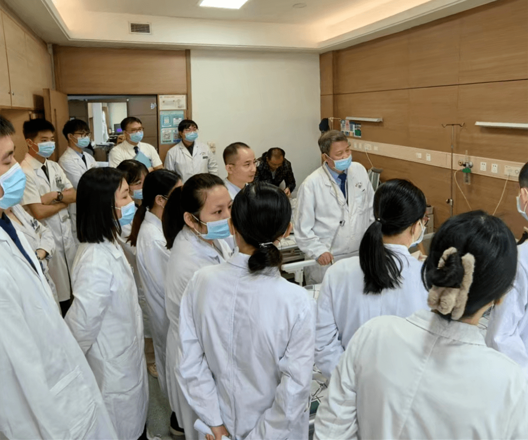 广东省中医院二沙岛医院脾胃病科作为急性上消化道出血救治中心的主要