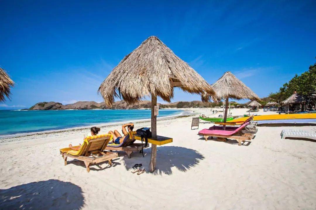 印度尼西亚,让你体验不一样的热带风情._潜水_海滩_赛道