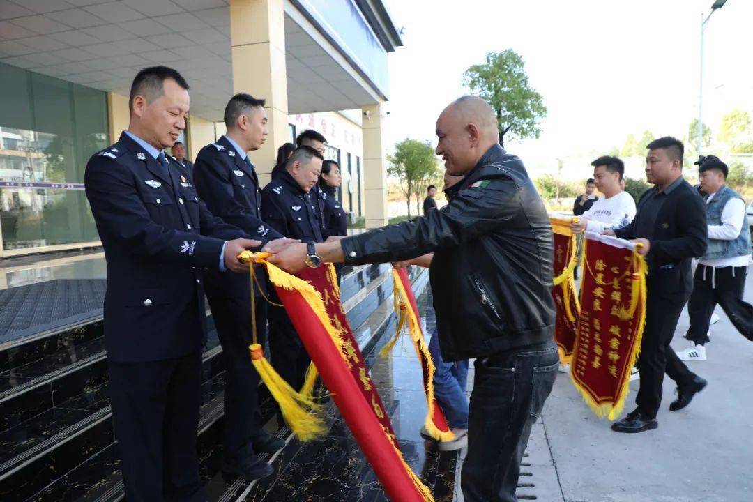 贵定公安出击挽损800余万元_车辆_抵押_阮某某