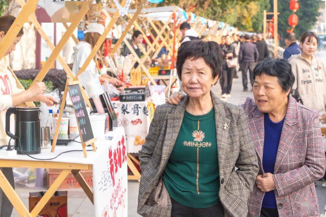 走,溜"摊儿"去……百花街百花河畔,钱库镇百花市集热闹开张_乡村_冬日