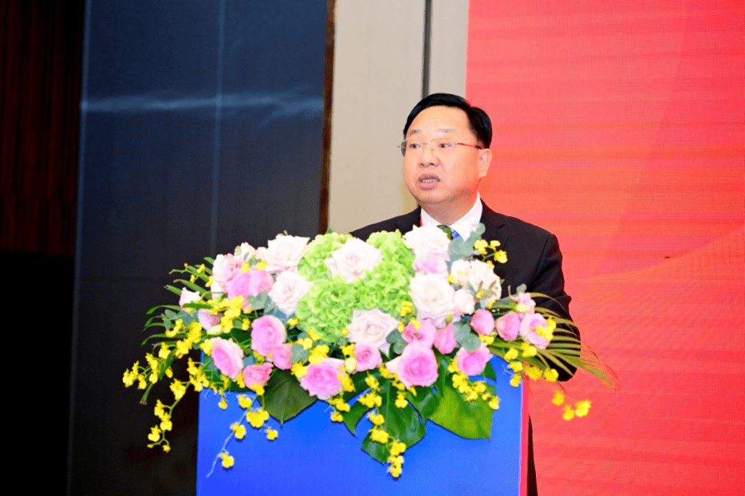 中山大学中山眼科中心颜建华教授分享《眼眶影像和斜视》中山大学