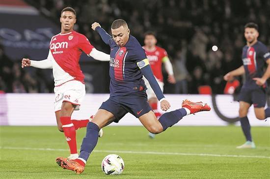 姆巴佩点射建功 大巴黎赢得"六分之战"_登贝莱_摩纳哥_比赛