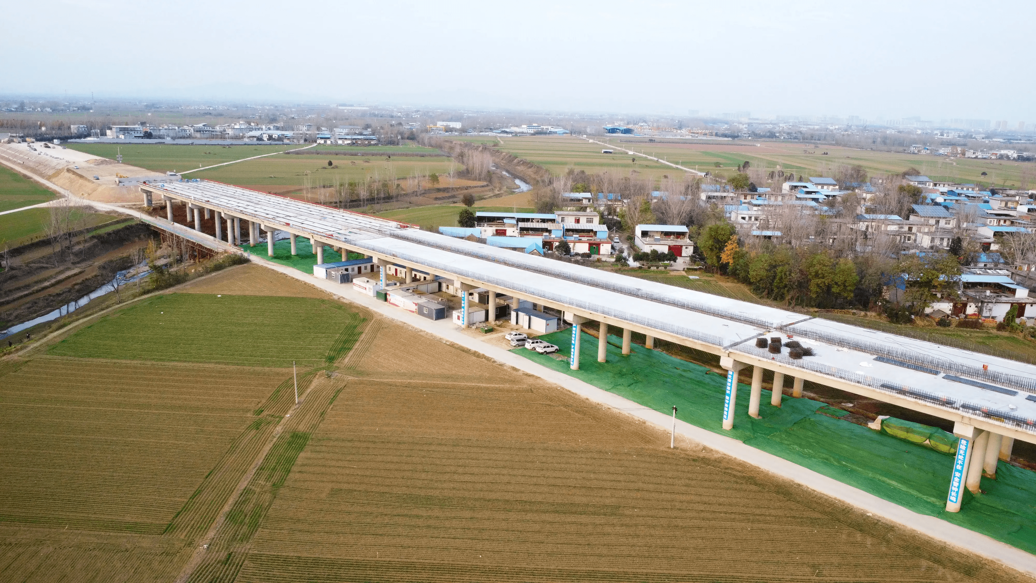 河南這些高速路段(含南陽,鄭州)免費!_站點_政策_補貼