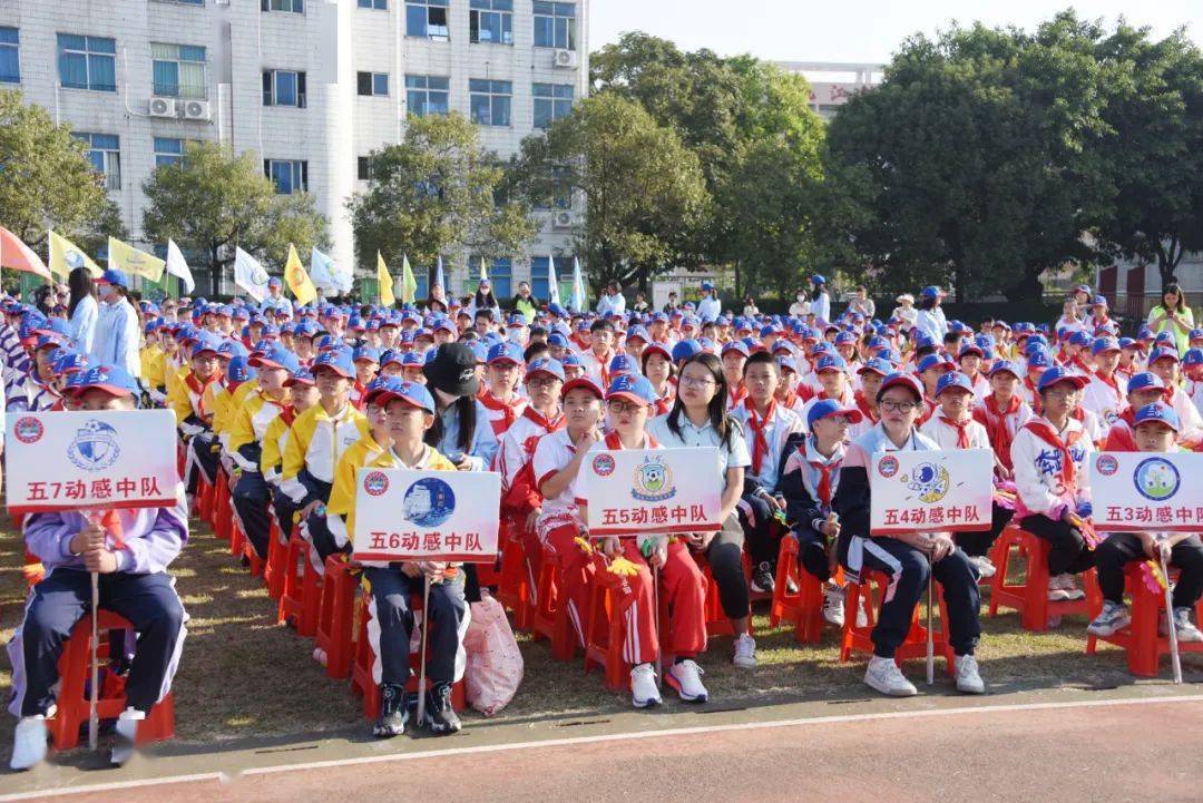 怀远一中潘锦辉图片