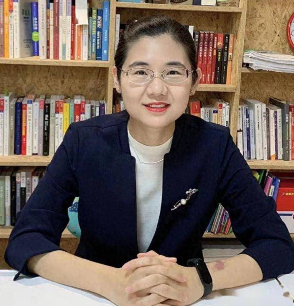 2023年度优秀研究生导师张喆:春风化雨润桃李,丹心向阳育英才_团队