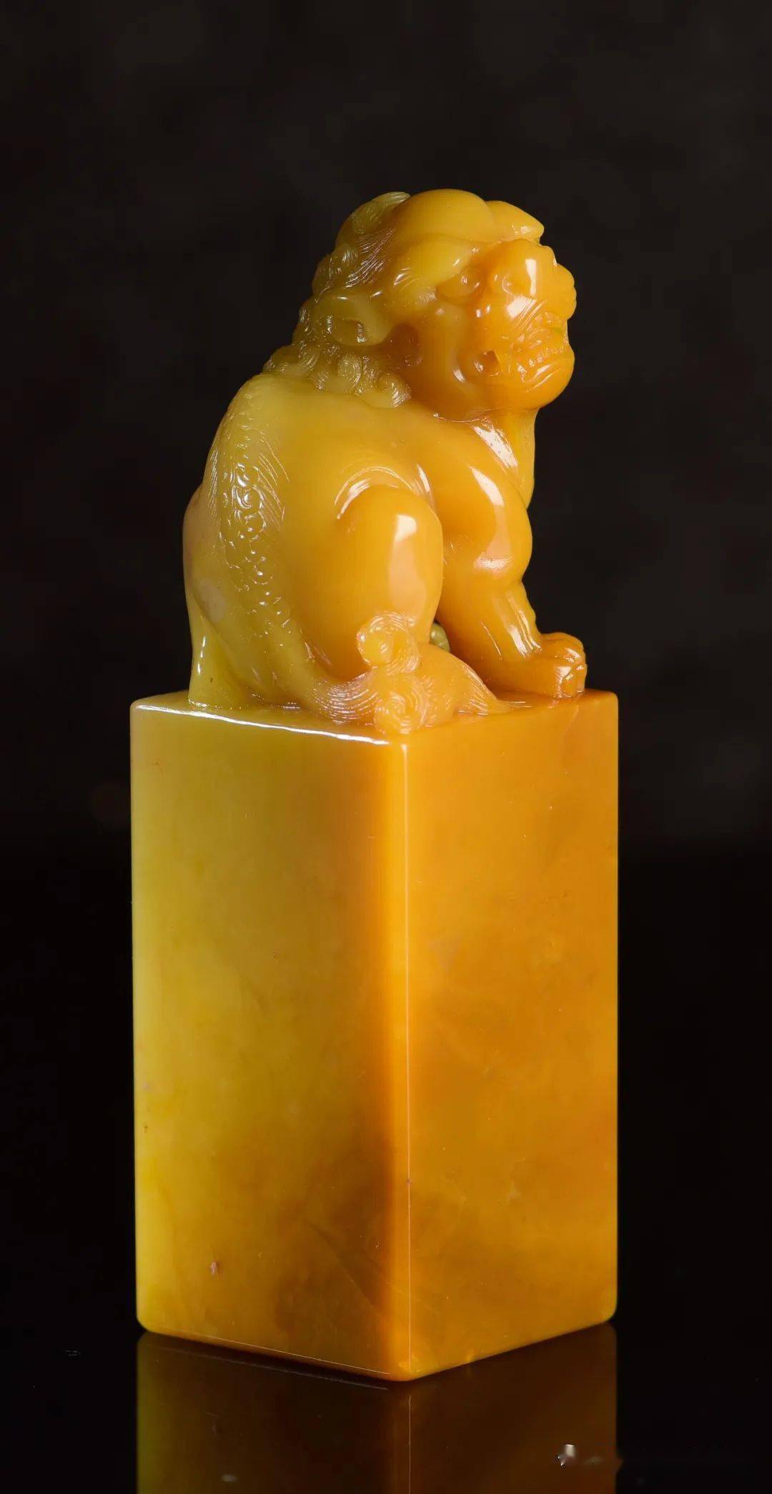 由黄统领诸色_石雕_作品_田黄