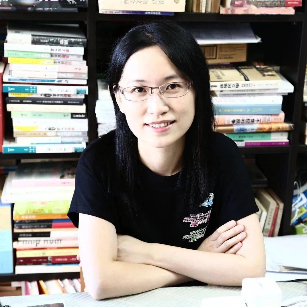 嘉宾介绍活动嘉宾:张怡微活动地点:上海话剧艺术中心·戏剧沙龙(徐汇