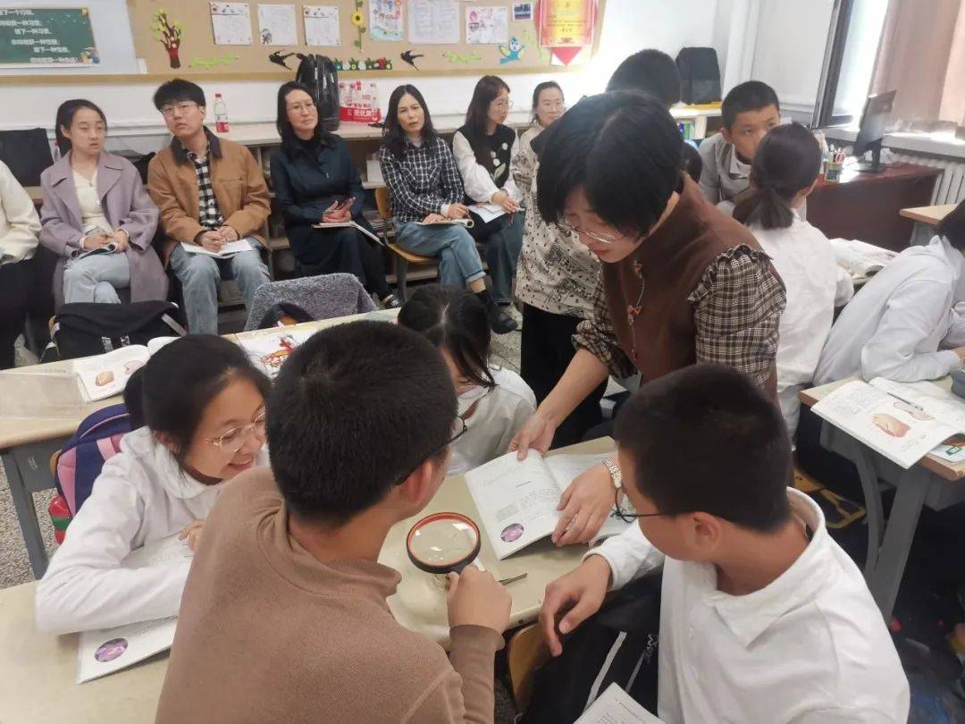 共研新理念 赋能"思维课堂"——大连市第三十九中学虎滩校区"教学研究