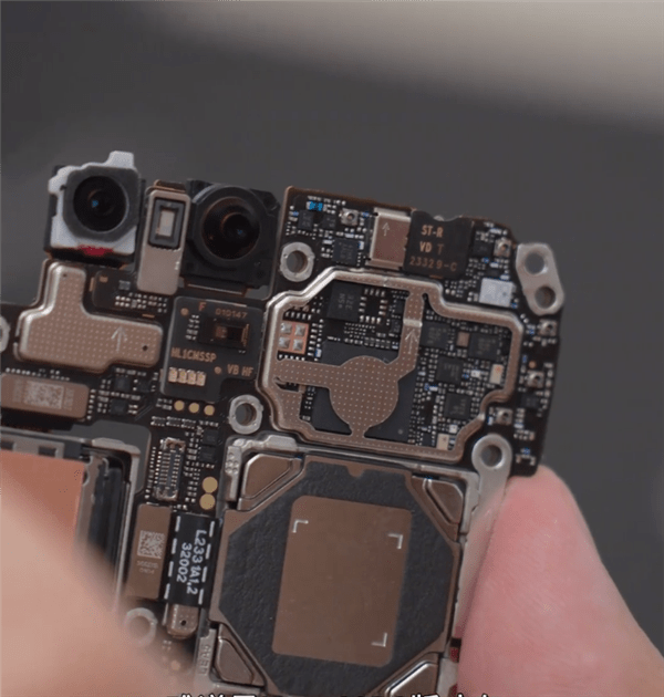 华为mate 60 pro硬件成本曝光,猜猜国产零件占比有没有一半?