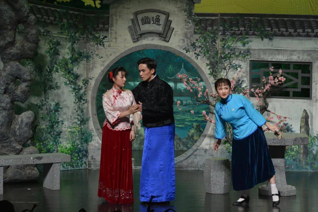 沪剧《大雷雨》|道德与人性的碰撞,情感与命运的交响_表演_上海_角色