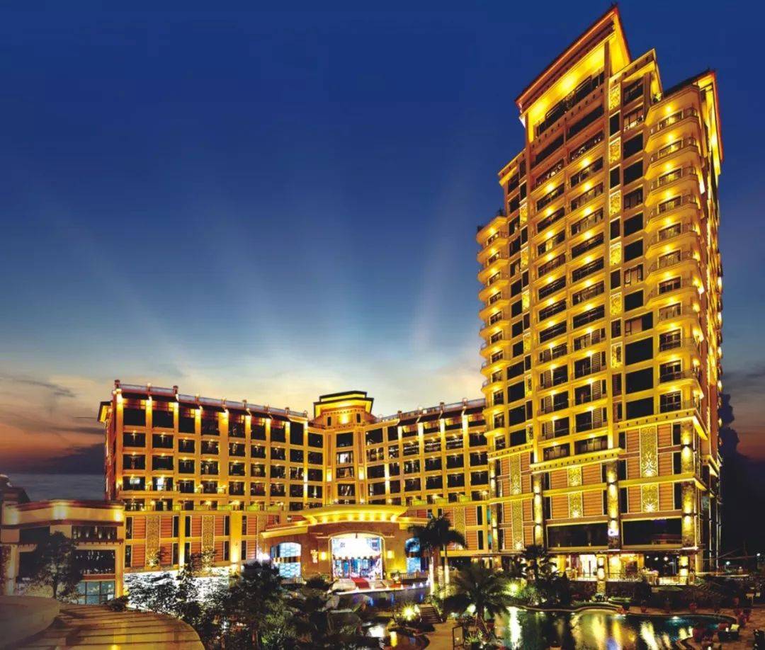 住丽景花园酒店豪食海鲜自助晚餐,探秘小众秘境杨梅坑, 周星驰电影