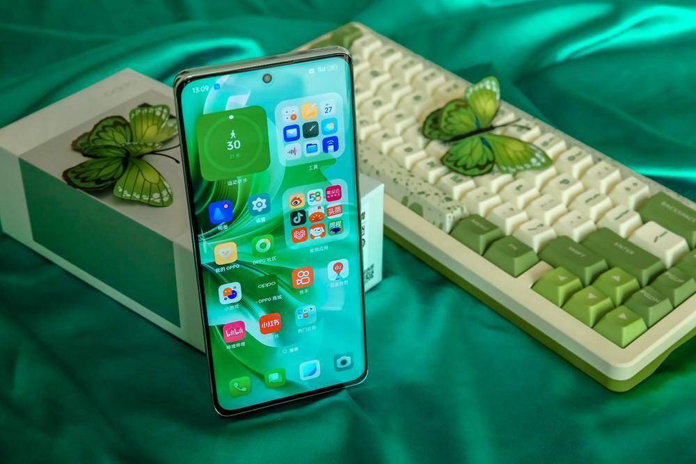 绿厂重新定义手机标准版,oppo reno11深度体验_人像_影像_系列