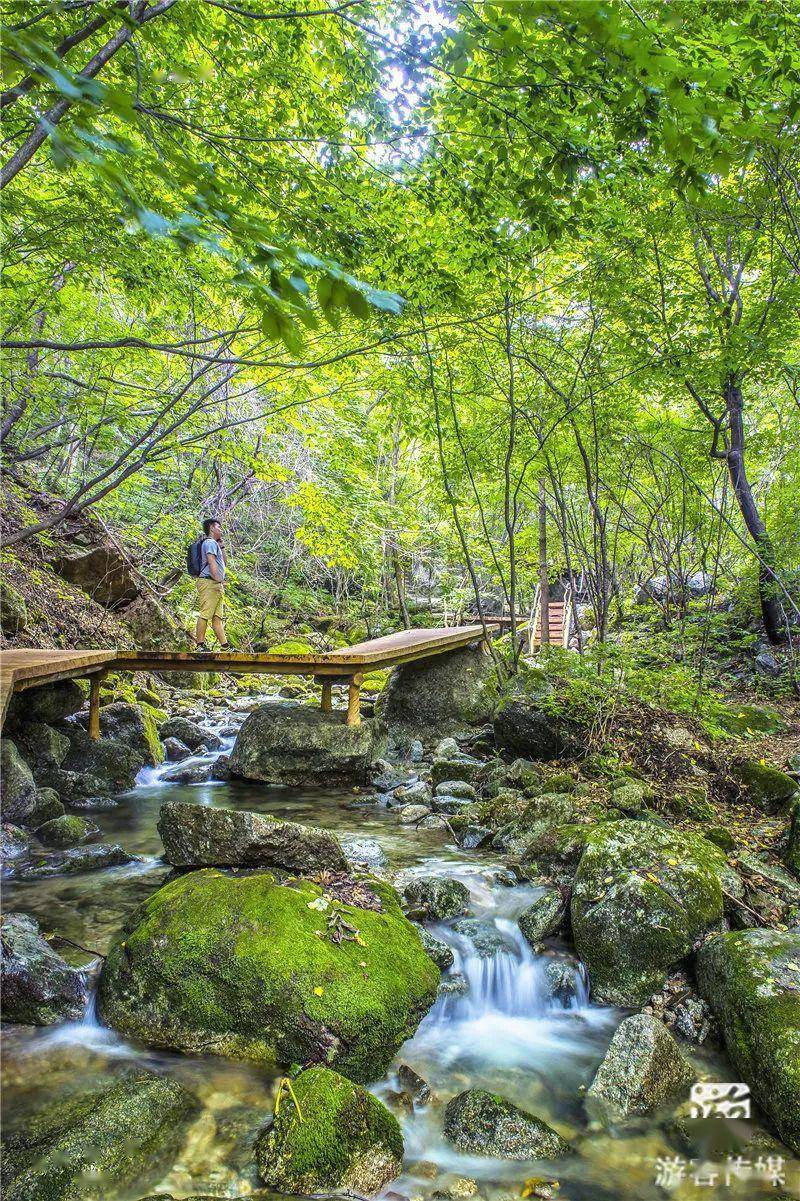 辽宁宽甸花脖山·百瀑峡