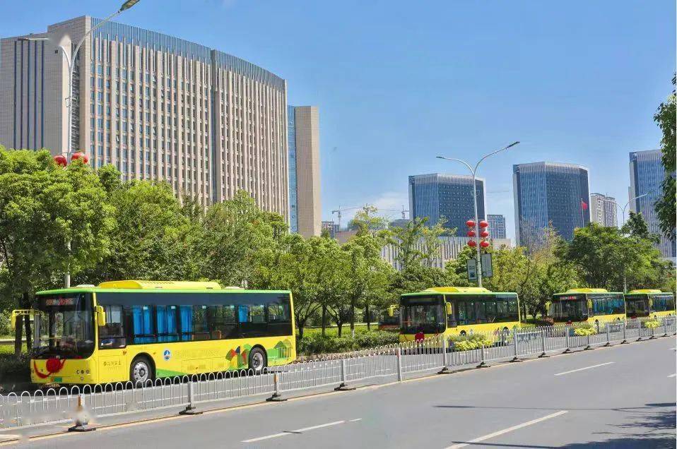 有序,文明,畅通的公共交通环境,我市向全市广大市民发出绿色出行倡议