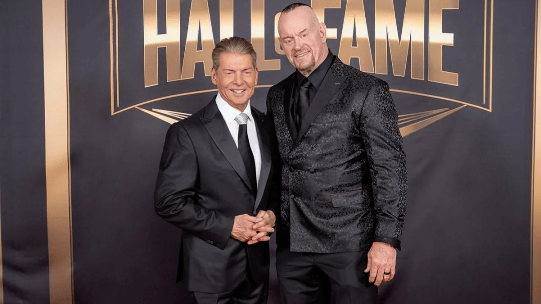 醉汉在送葬者酒吧闹事,结果被当场制服._男子_比赛_互动